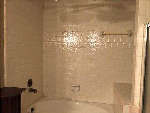 Tiny photo for 8715 Lawncliff Lane, Houston, TX 77040 (MLS # 71296013)