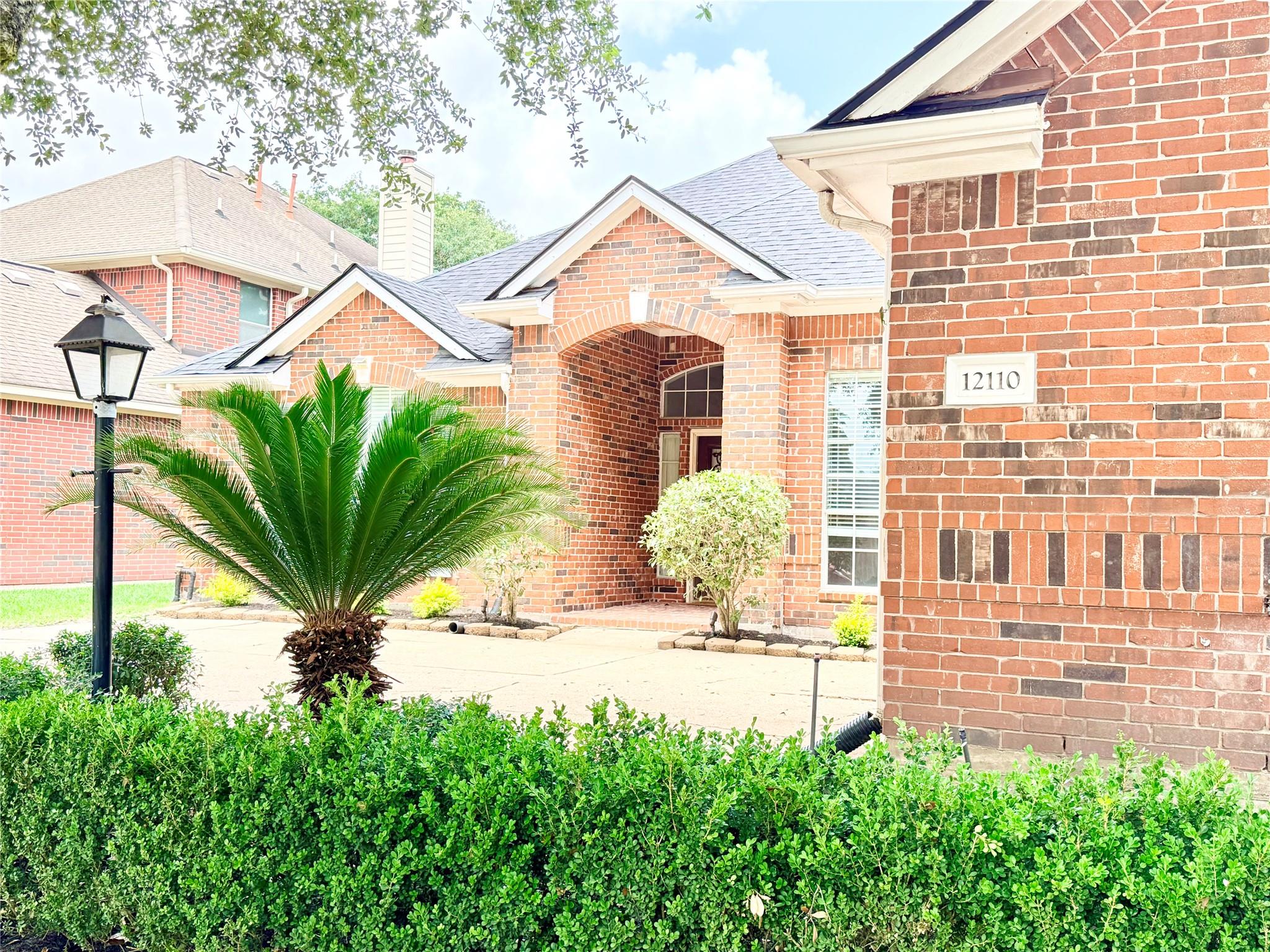 12110 Shadowpoint Drive