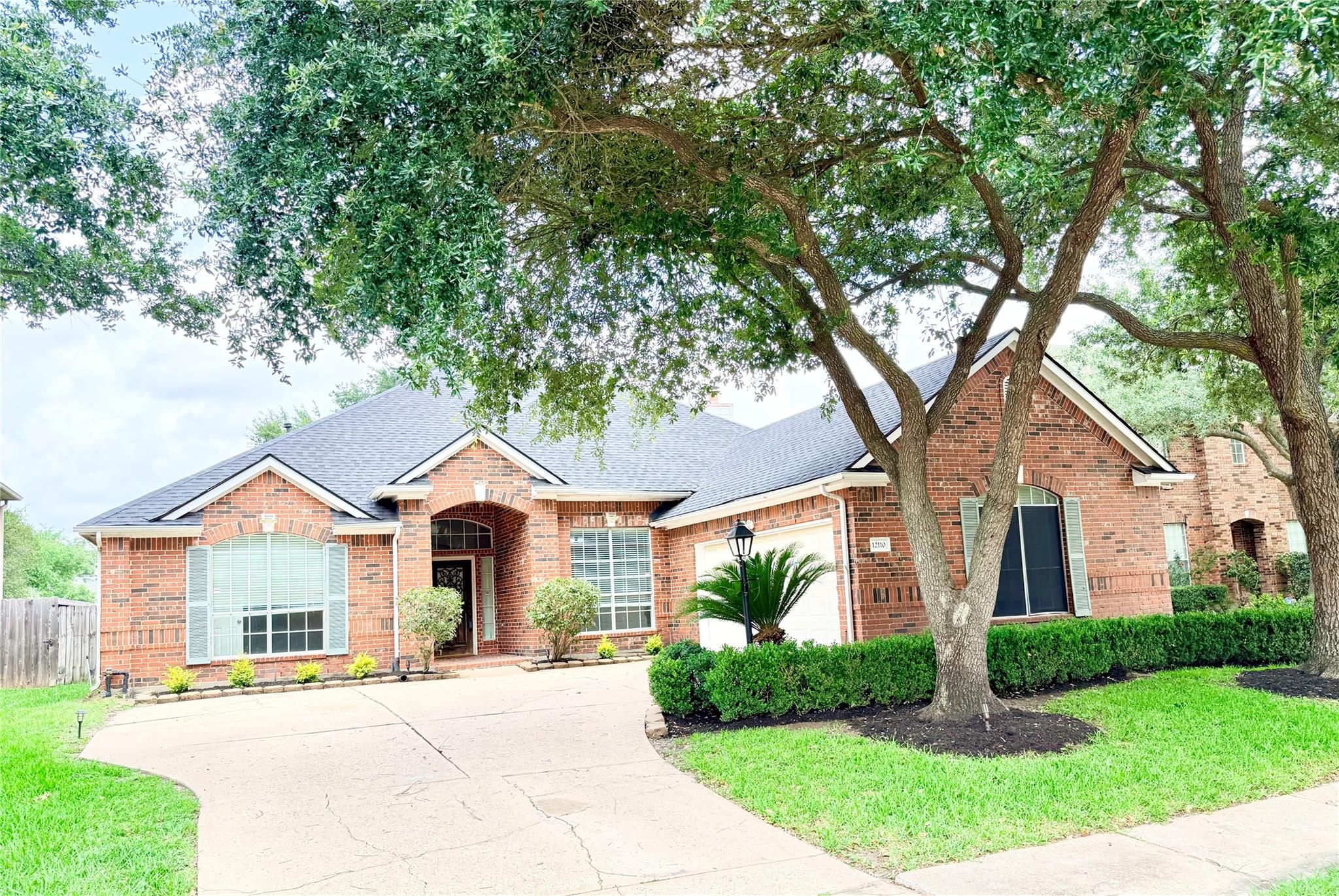 12110 Shadowpoint Drive