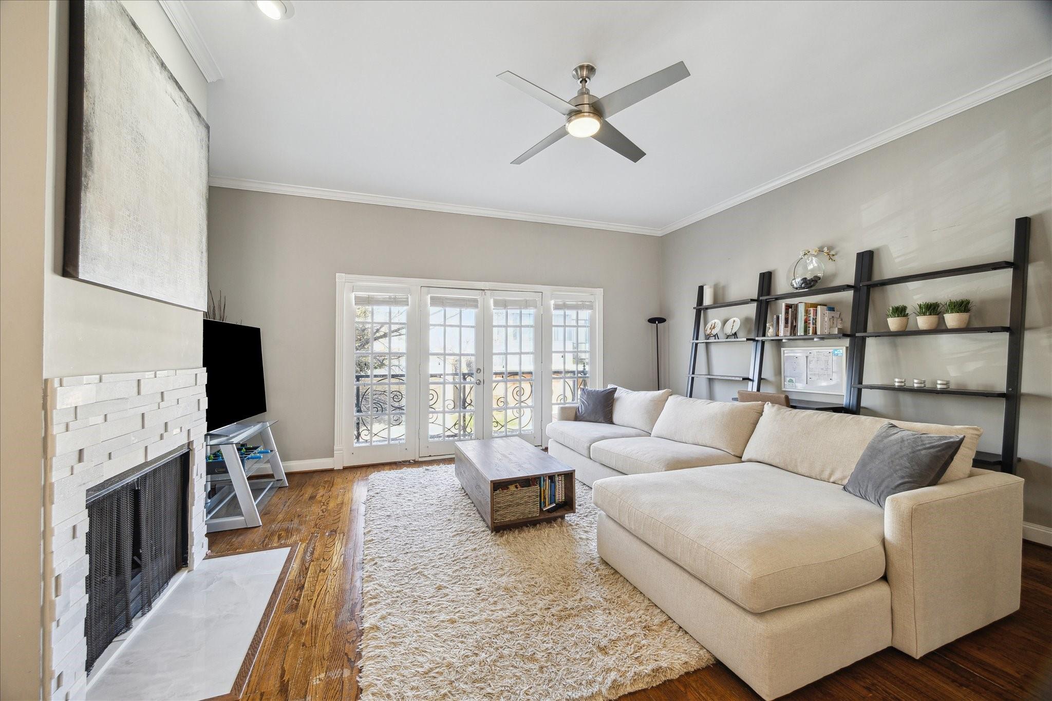 2413 Kingston Street