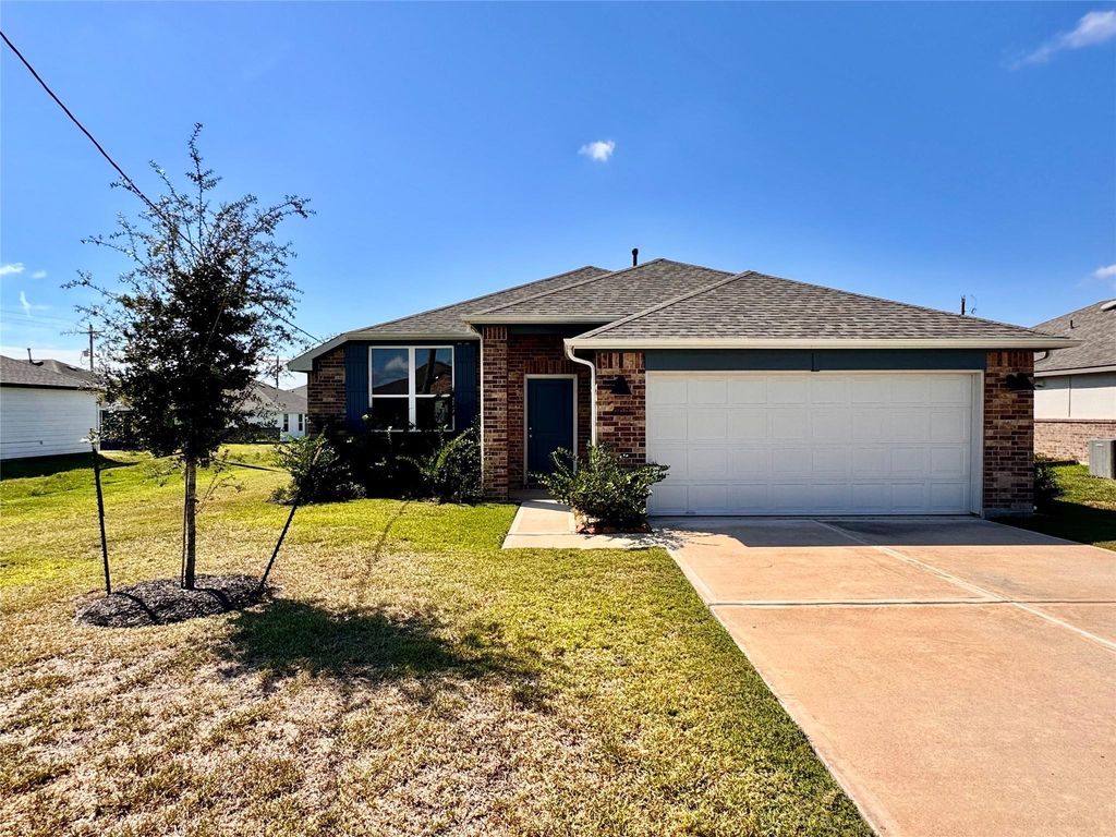 Photo of 903 County Road 5102, Cleveland, TX 77327 (MLS # 76438667)