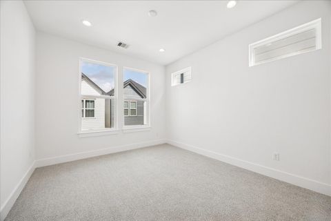 Tiny photo for 1914 Luna Woods Lane Ln, Houston, TX 77055 (MLS # 54542621)