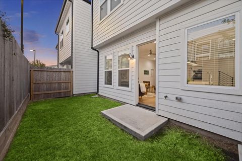 Tiny photo for 1914 Luna Woods Lane Ln, Houston, TX 77055 (MLS # 54542621)