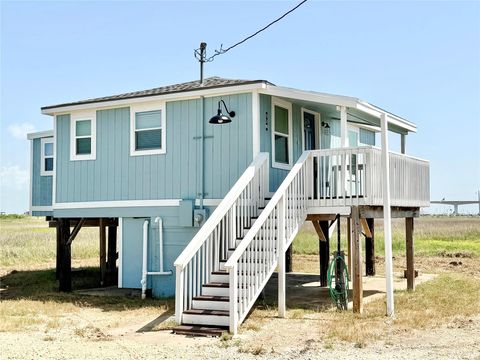 Photo of 738 Caisson Street, Surfside Beach, TX 77541 (MLS # 21141279)