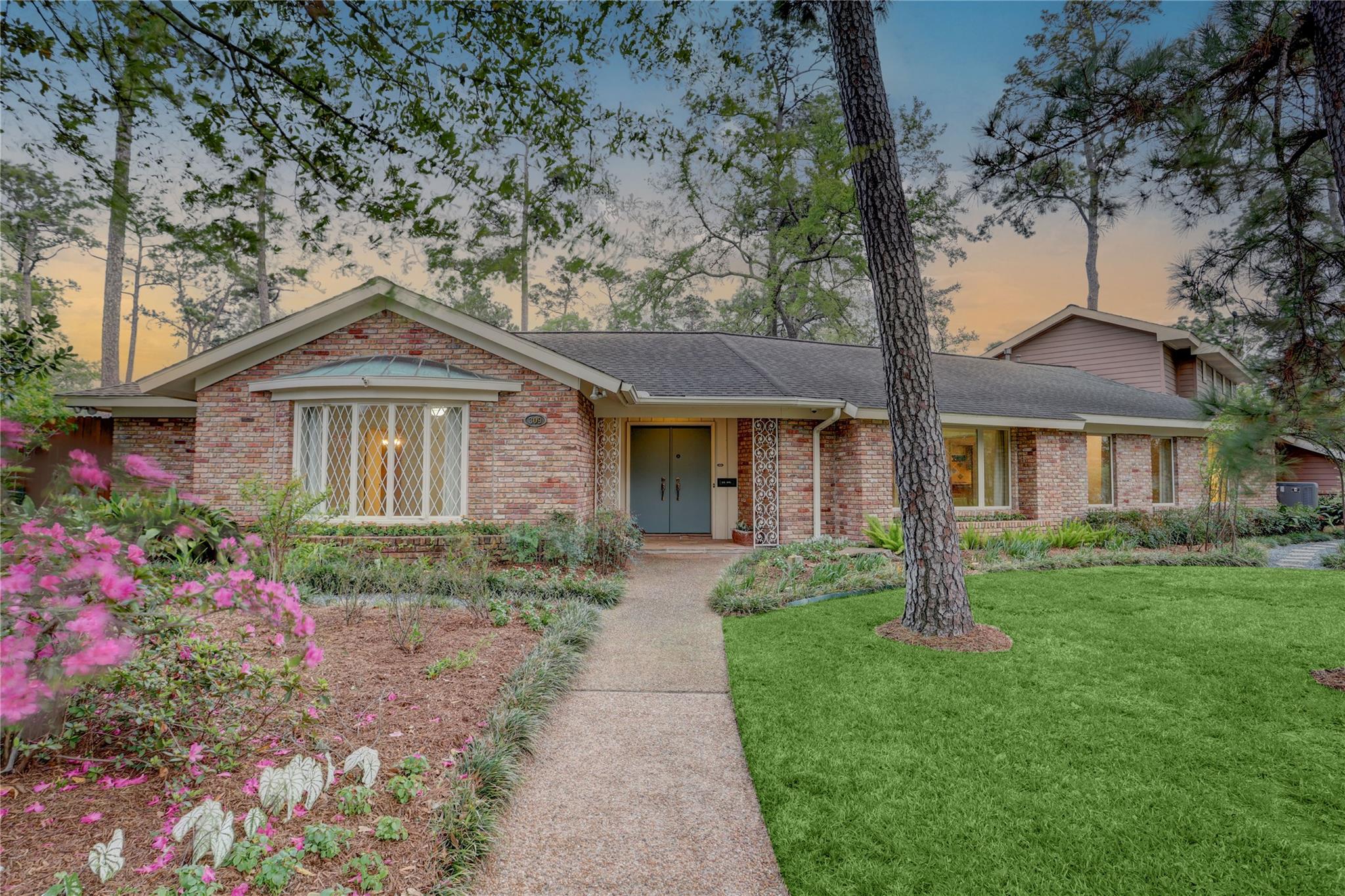 309 Westminster Drive