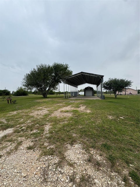 Photo of 16 Redfish Ln, Palacios, TX 77465 (MLS # 66767401)