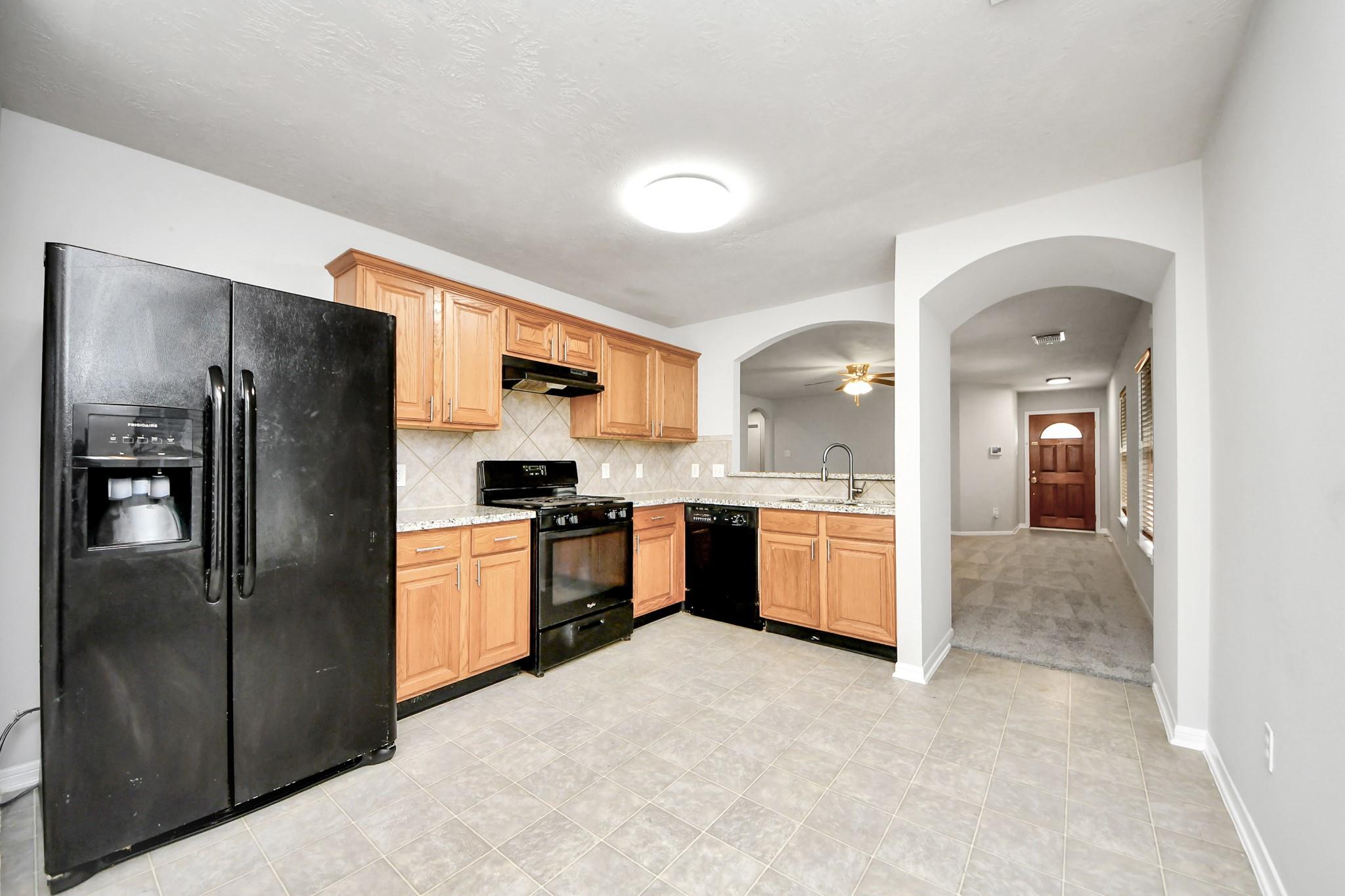 2315 Cardinal Elm Street