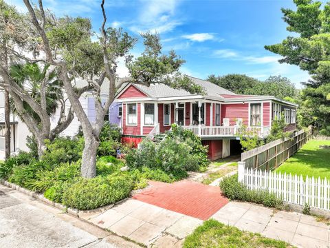 Photo of 1518 21st Avenue, Galveston, TX 77550 (MLS # 70533952)