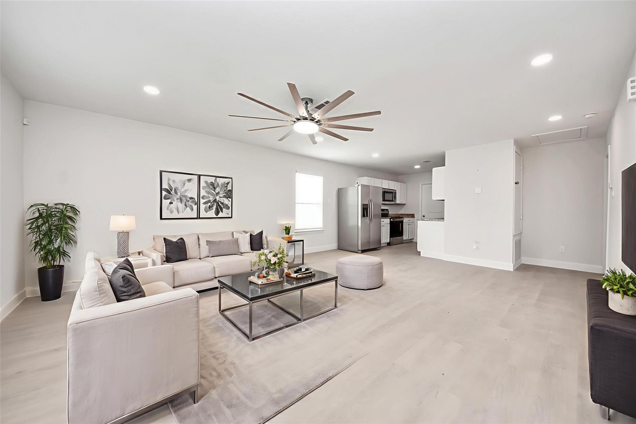 16124 Brettwood Lane