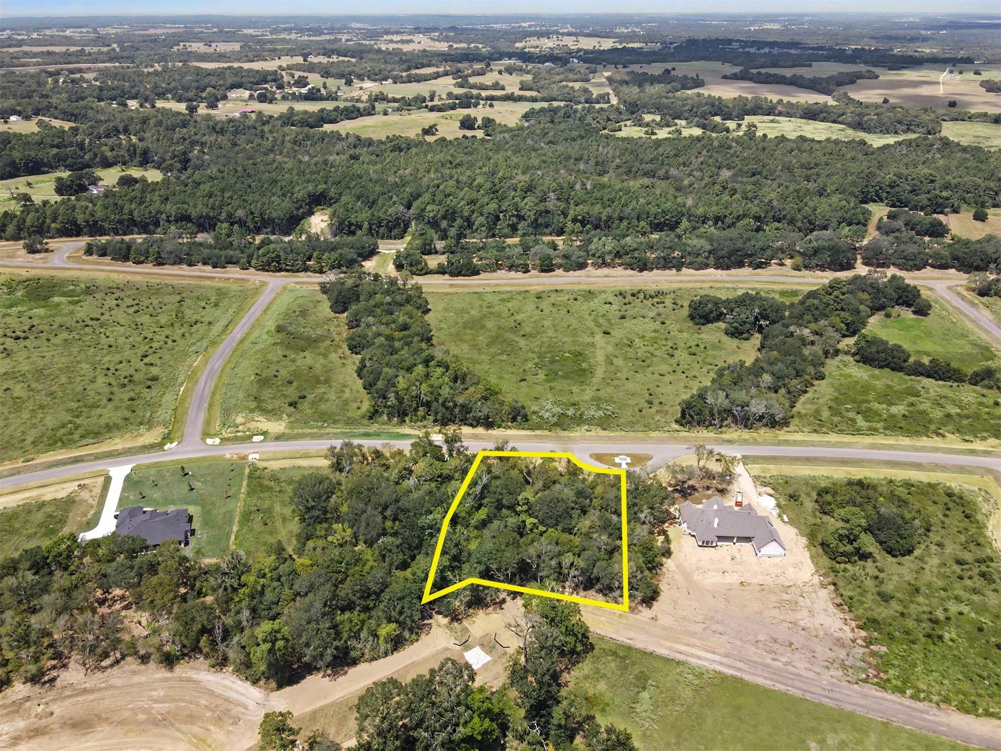 9734 Lakeside Oaks Drive Drive