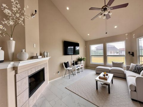 Photo of 4806 Crescent Lake Circle, Baytown, TX 77521 (MLS # 51811092)