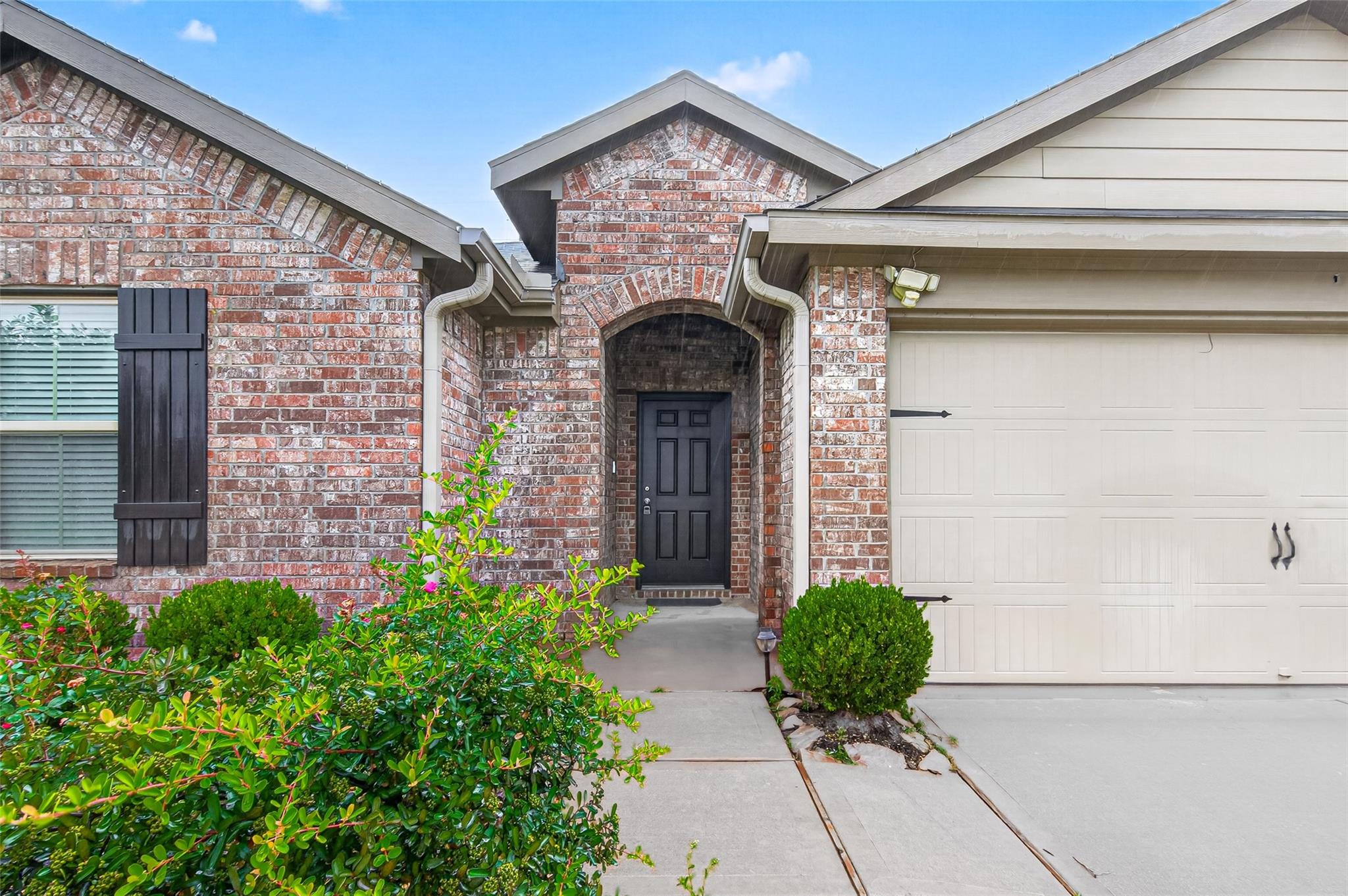29814 Cauthers Pass Lane