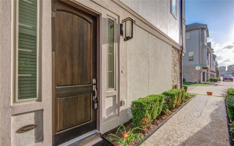 Photo of 1204 Birkland Pine Lane, Houston, TX 77043 (MLS # 78474577)