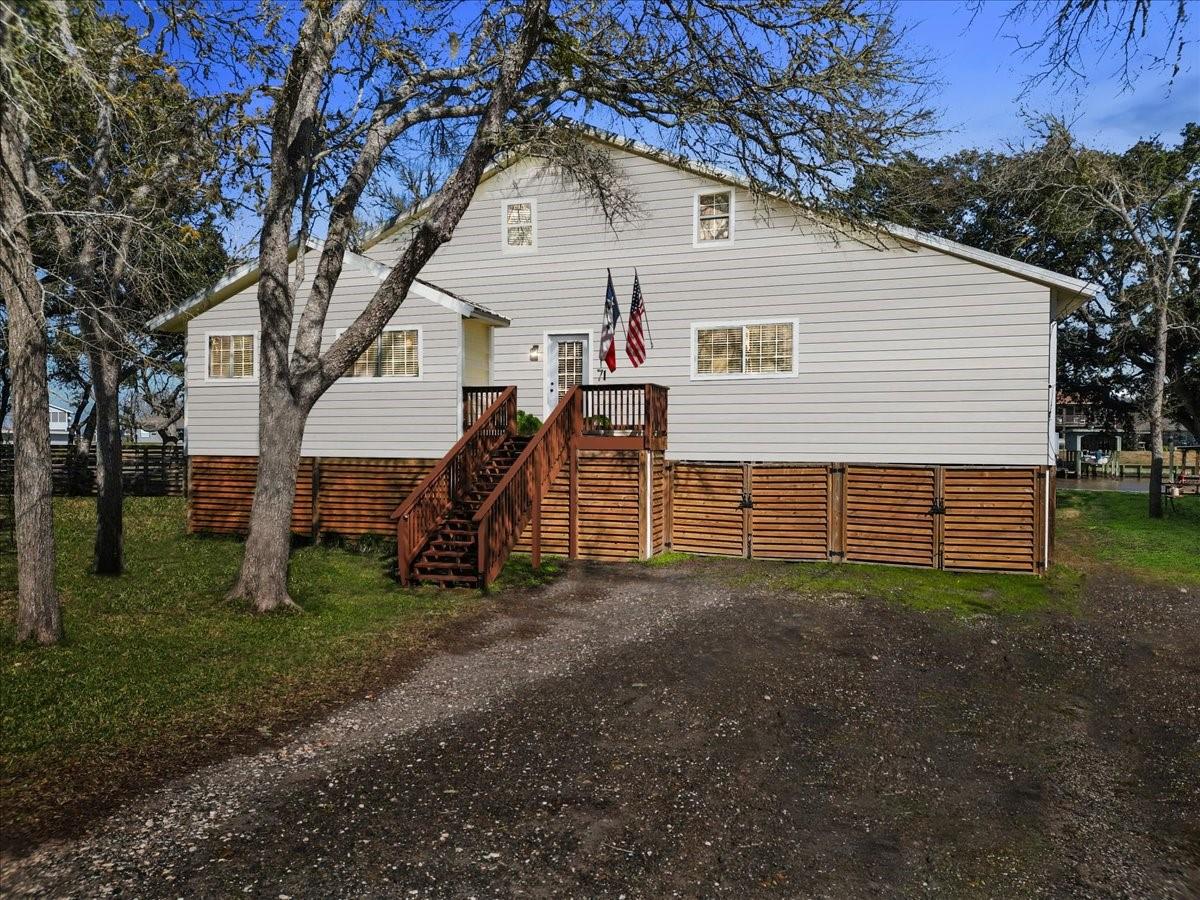 683 Private Road 652