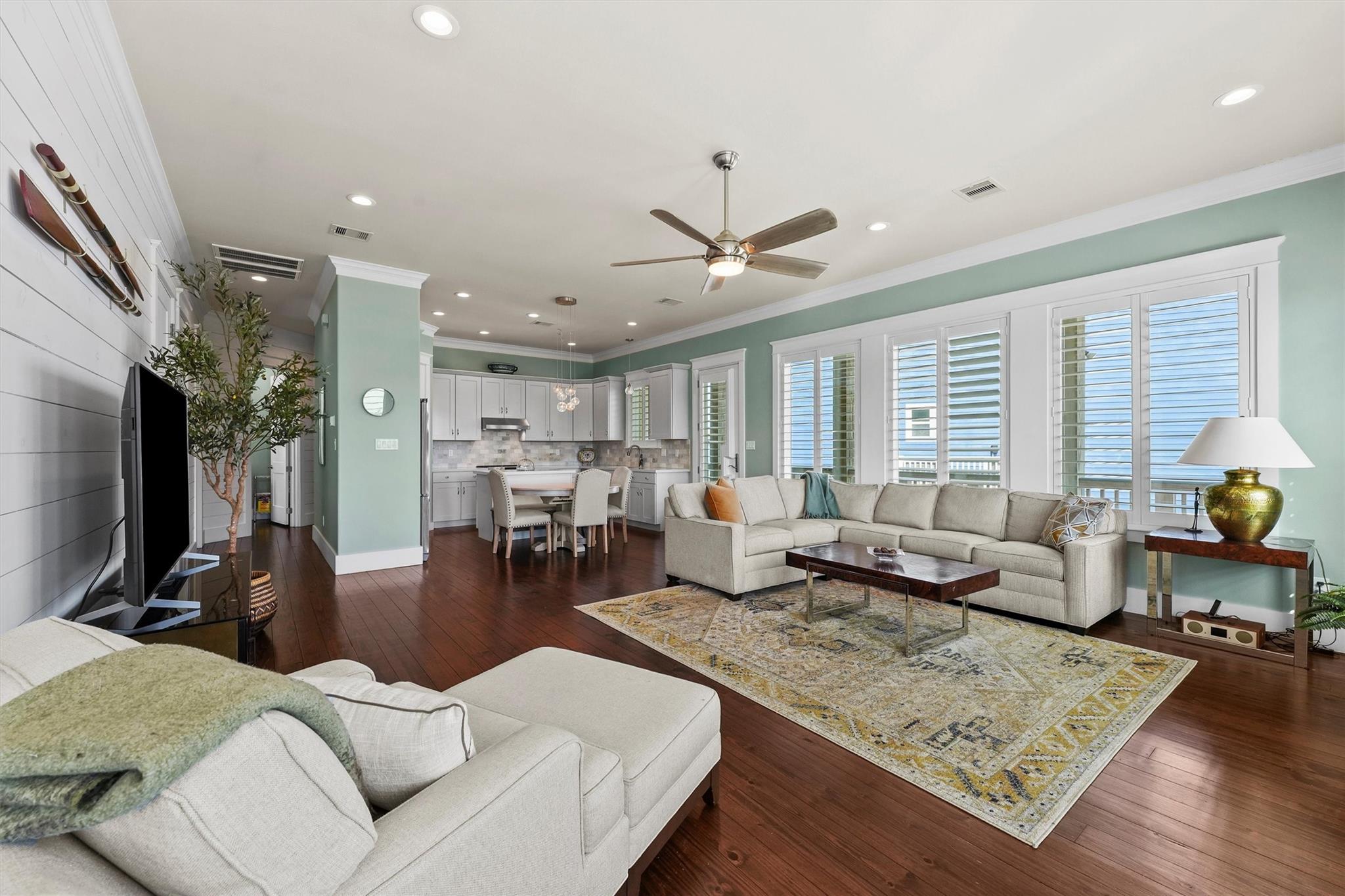 25102 Sausalito Drive