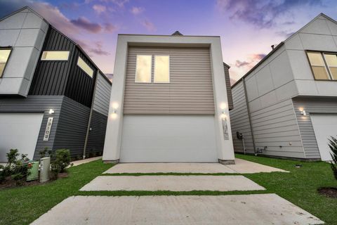 13105 Moncloa Drive Houston TX 77047