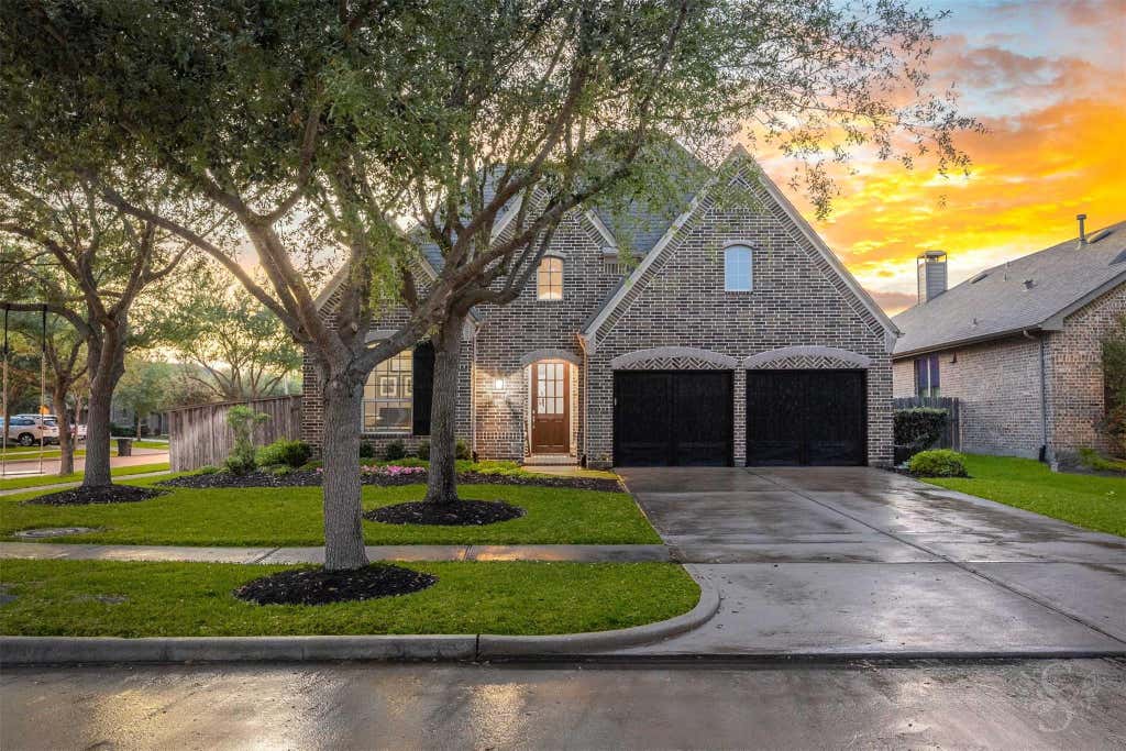 Photo of 6003 Hedgepark Drive, Richmond, TX 77407 (MLS # 85888642)