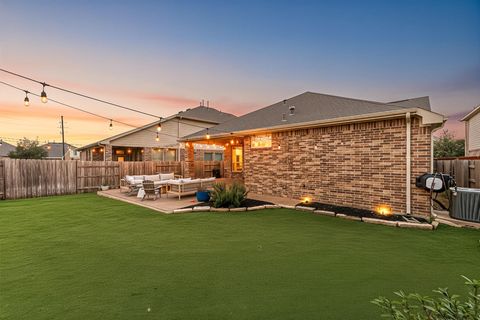 Photo of 23806 Hartford Springs Trail, Katy, TX 77493 (MLS # 11043614)