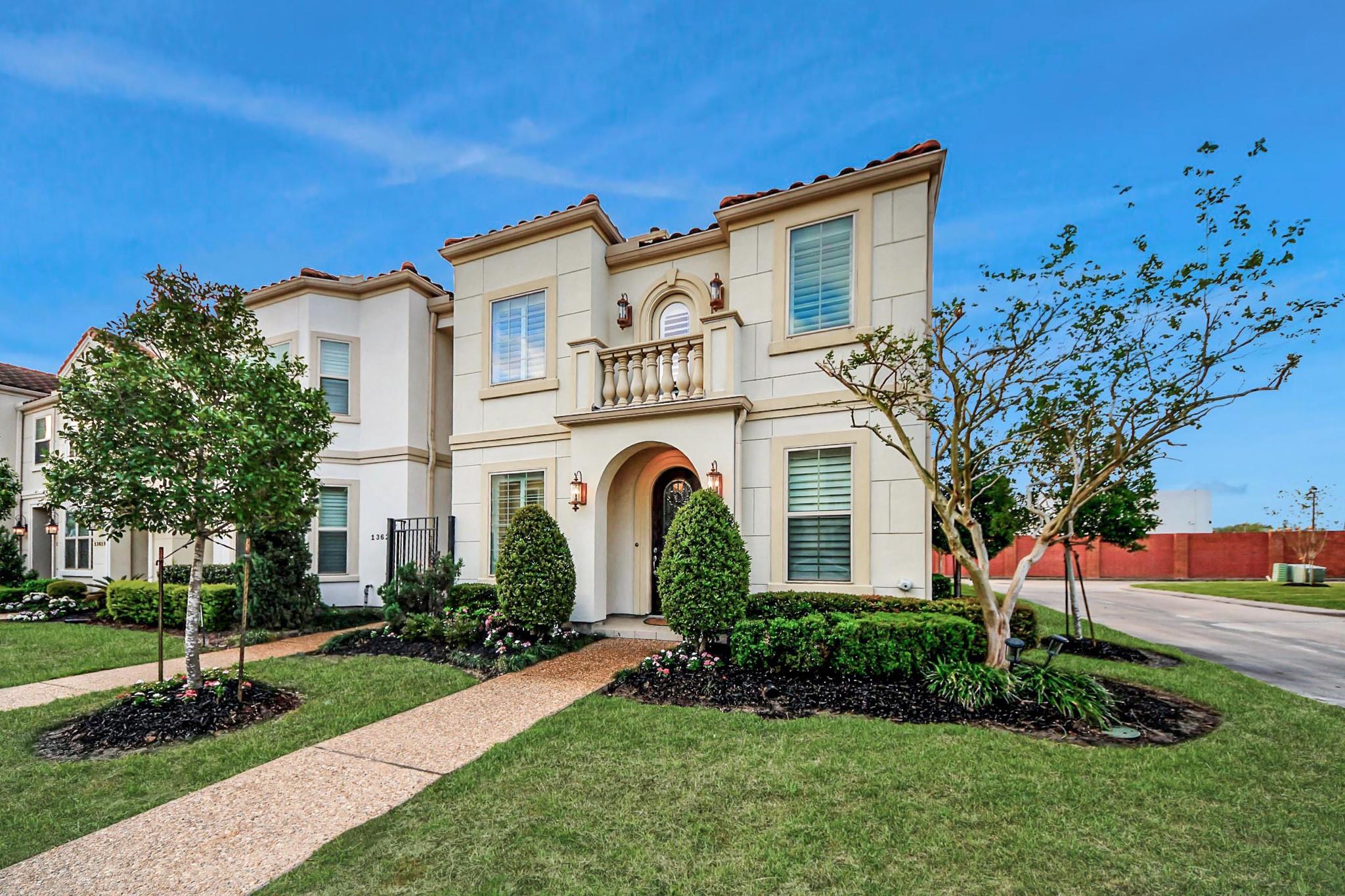 13623 Teal Bluff Lane