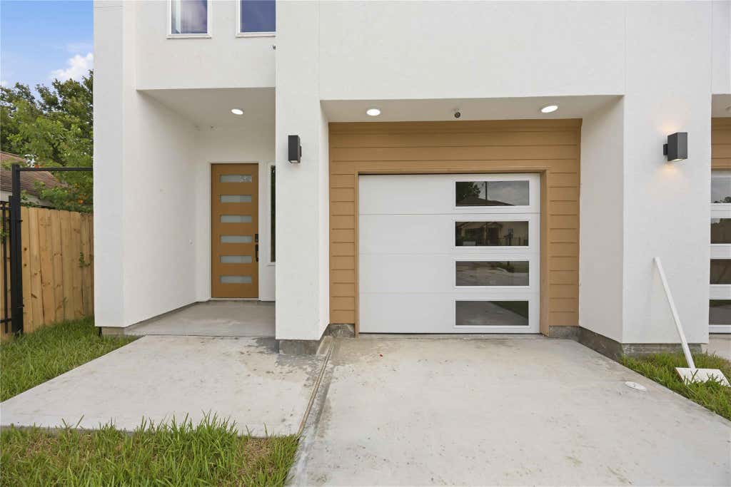 Photo of 3704 Mount Pleasant Street #A/B, Houston, TX 77021 (MLS # 47609814)