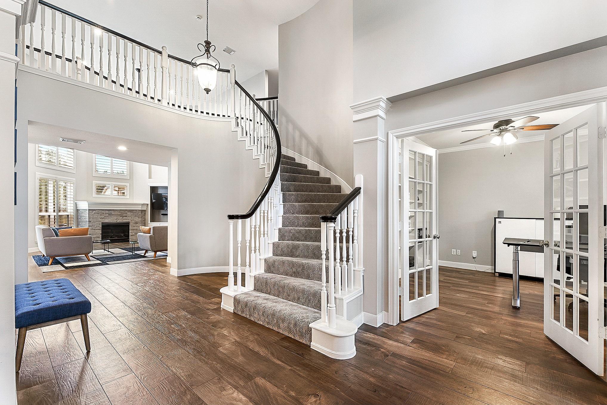 4115 Luong Field Court