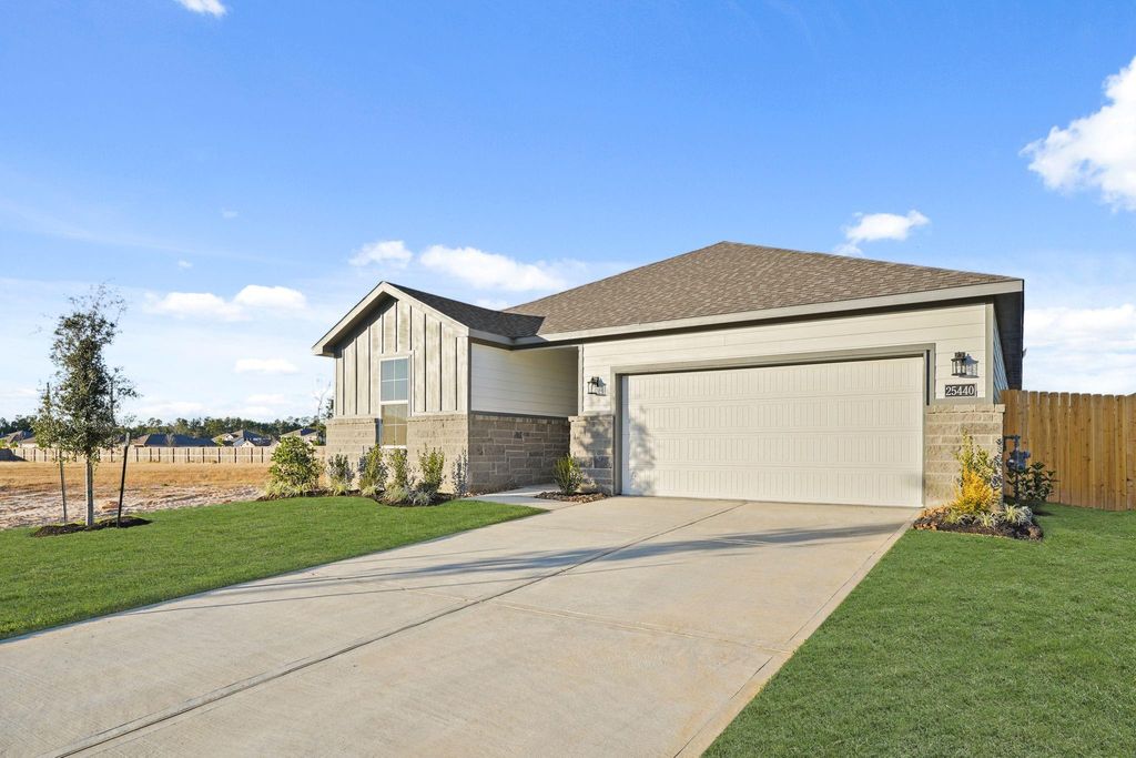 Photo of 25440 Blossom Court, Montgomery, TX 77316 (MLS # 64338948)