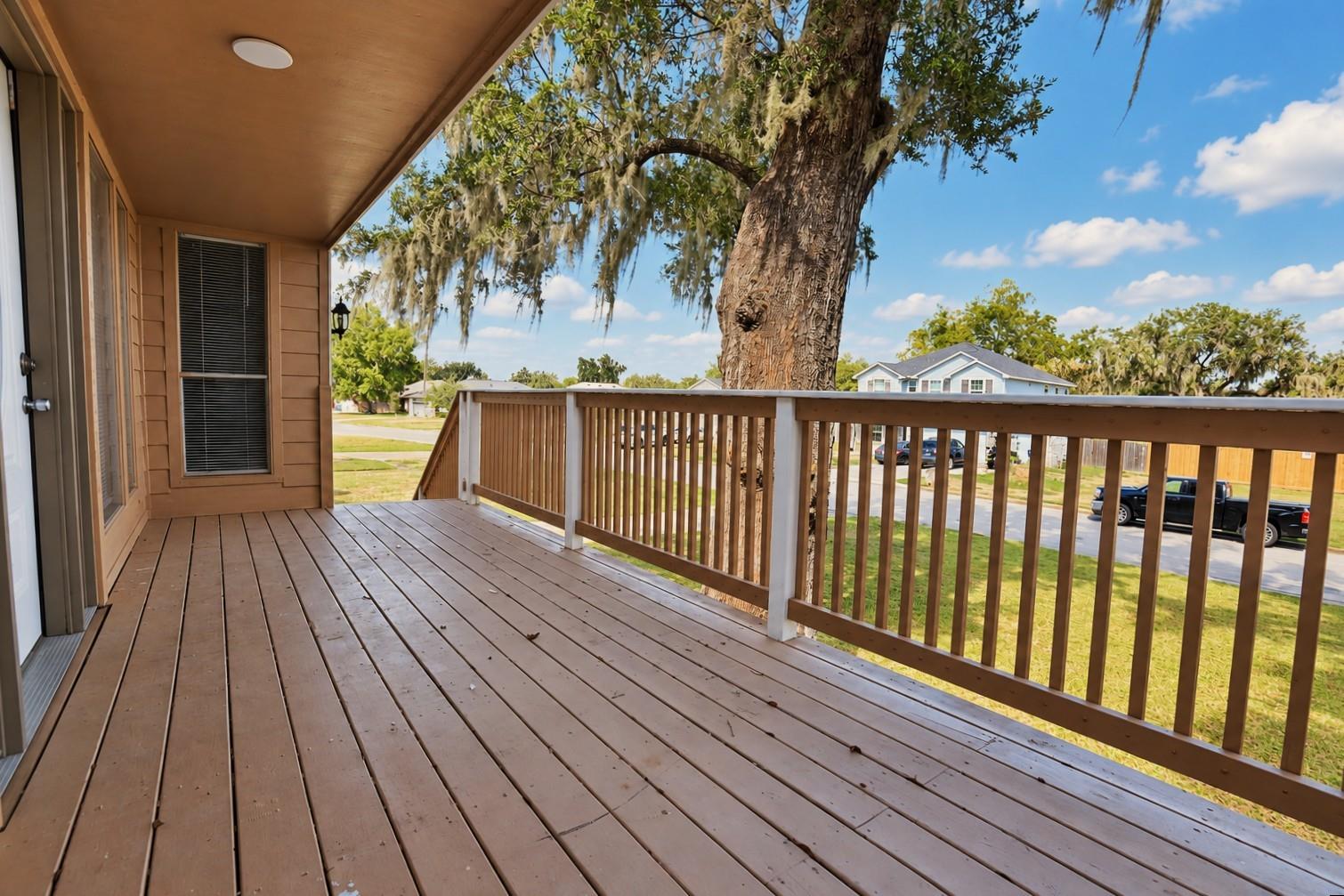 2236 Ridgewood Drive