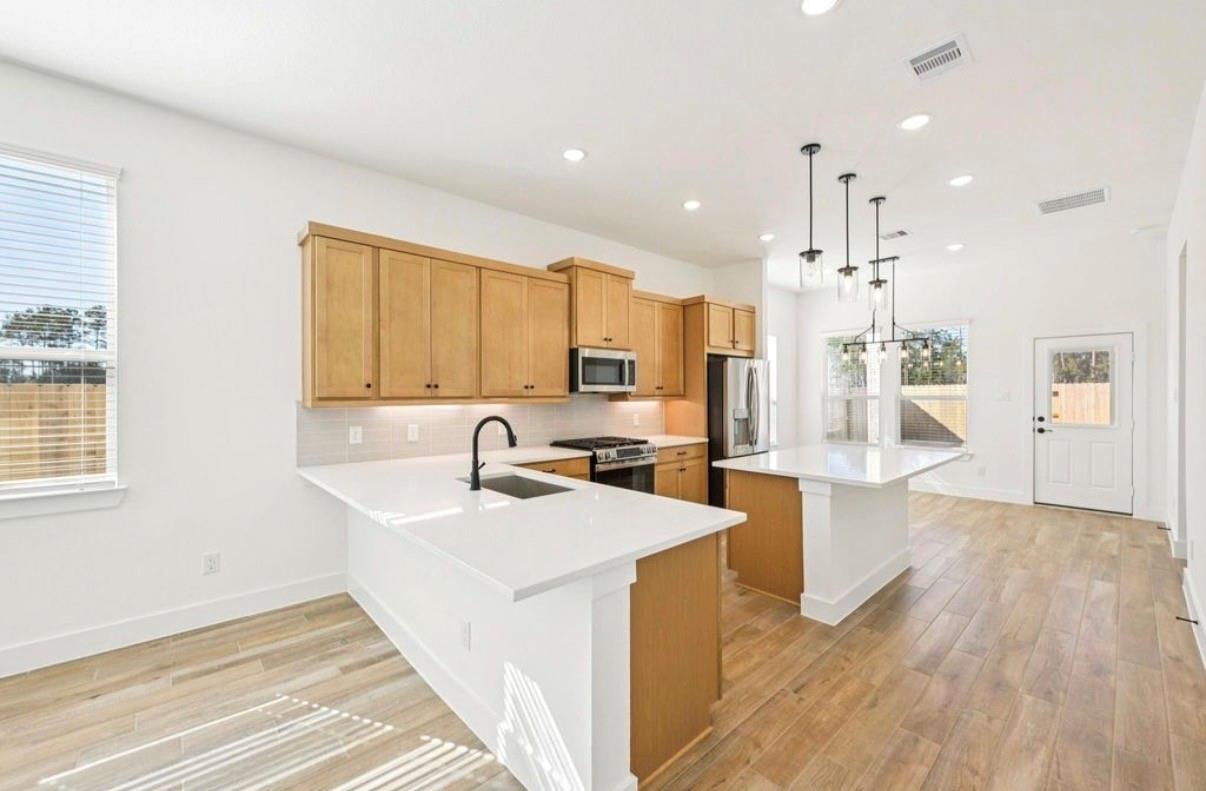 12802 Meadow Wind Way