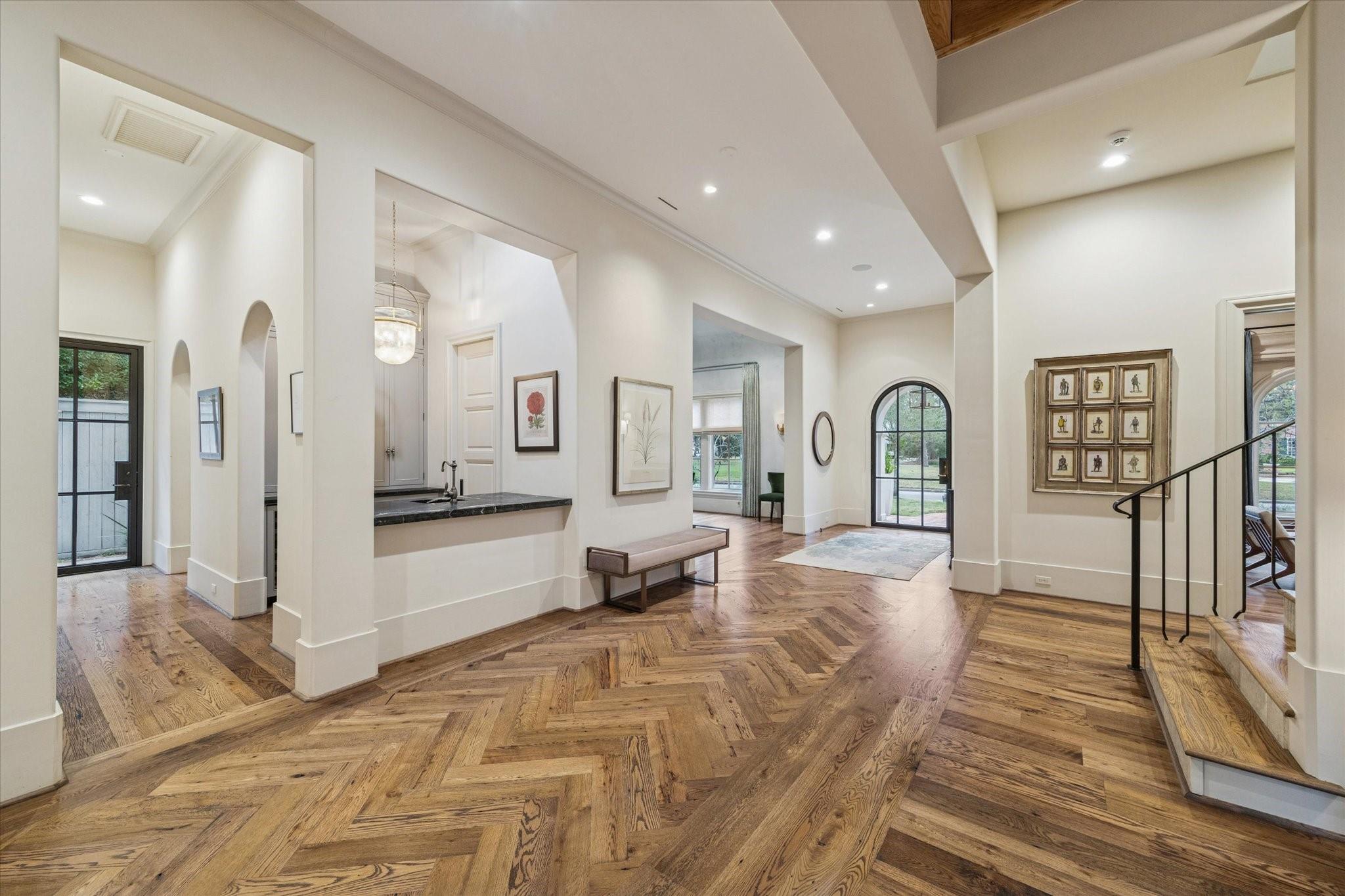 3818 Del Monte Drive