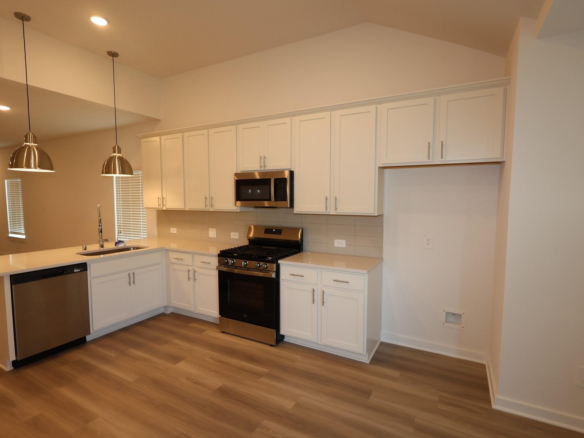208 Sage River Court