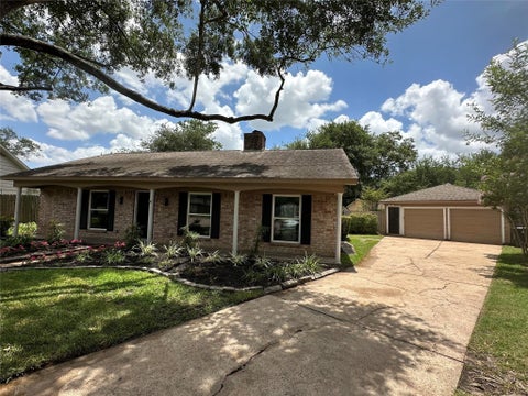 Homes For Rent - 12831 Westhorpe Drive<br/> Harris County, Houston, TX 77077