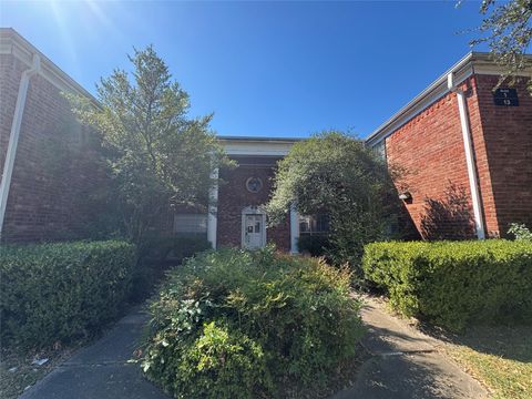 Photo of 9201 Clarewood Drive #10, Houston, TX 77036 (MLS # 7692935)