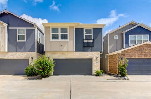 Photo of 9822 Heritage Run Lane, Houston, TX 77080 (MLS # 16913362)