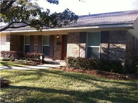 Photo of 5022 Darnell Street, Houston, TX 77096 (MLS # 85813838) Photo of 5022 Darnell Street, Houston, TX 77096 (MLS # 85813838)