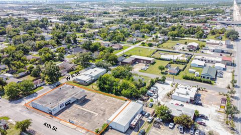 130 S 4th Street 1 La Porte TX 77571