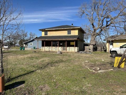 Photo of 701 Oak Lane, Cottonwood Shores, TX 78657 (MLS # 43911972)