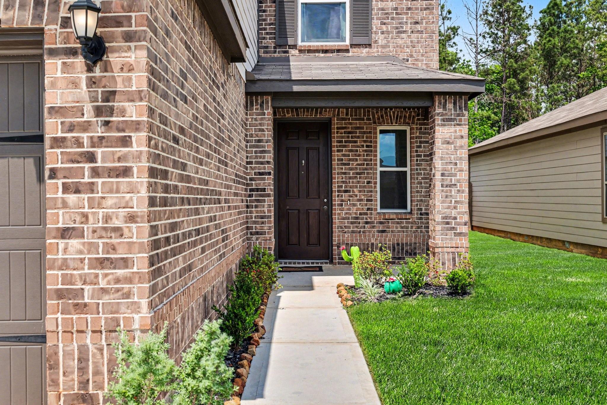 10347 Laurel Crest Trail