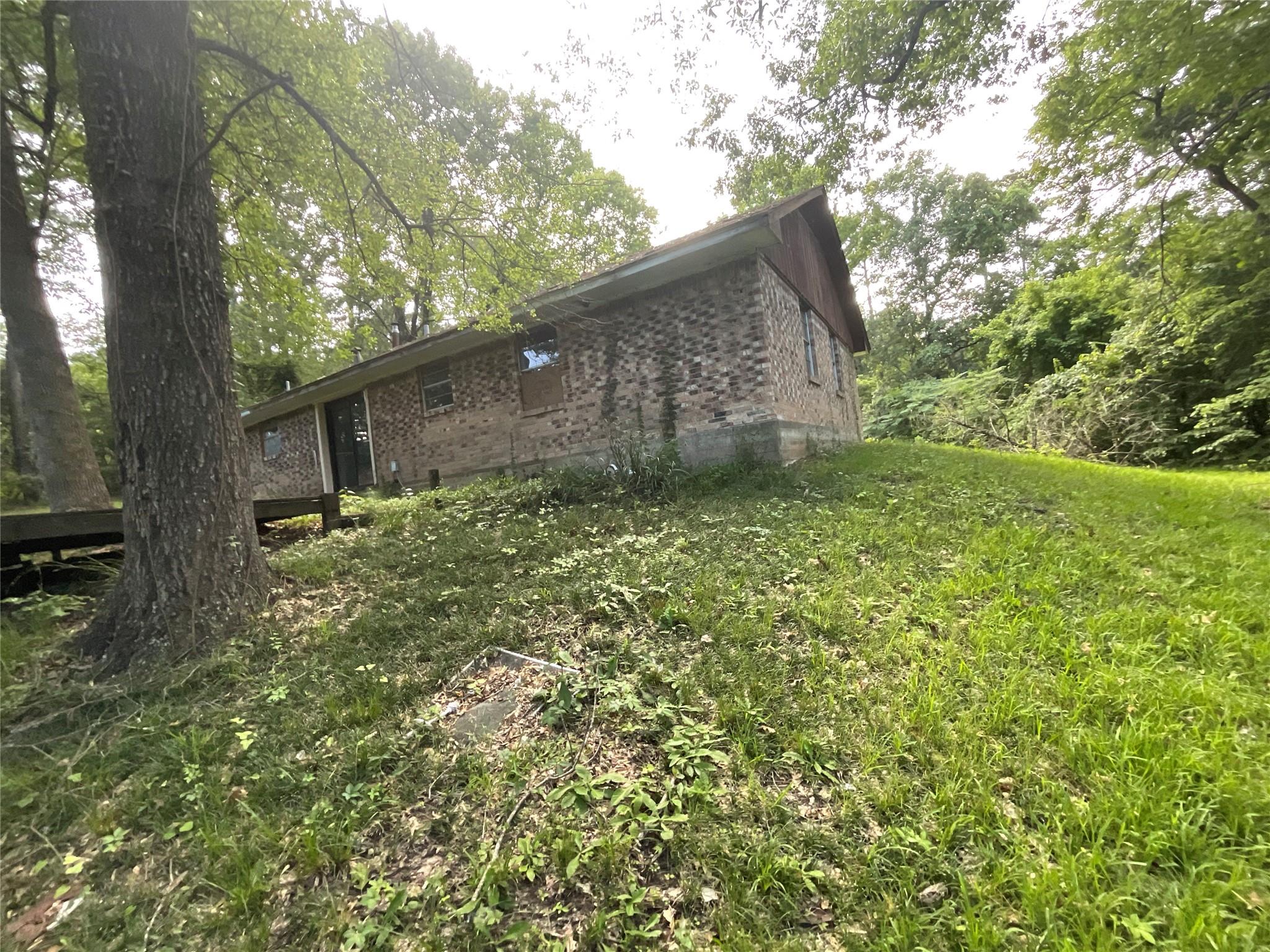 310 Howard