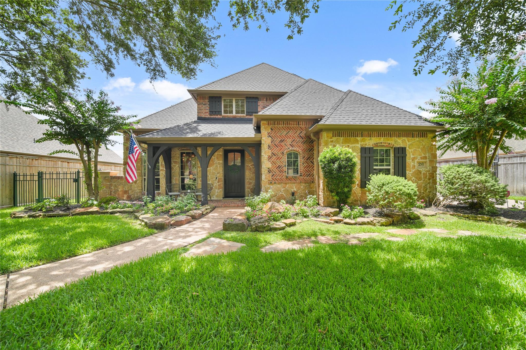 26 Waters Lake Boulevard