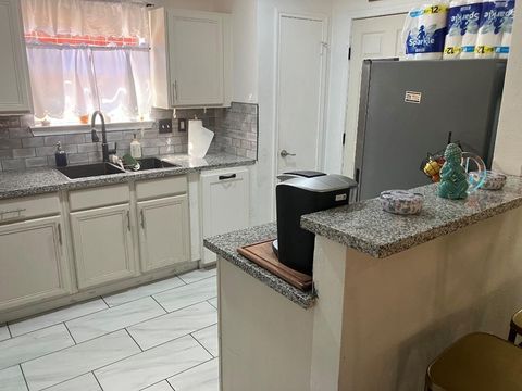 Tiny photo for 3359 Strong Winds Drive, Houston, TX 77014 (MLS # 89647073)