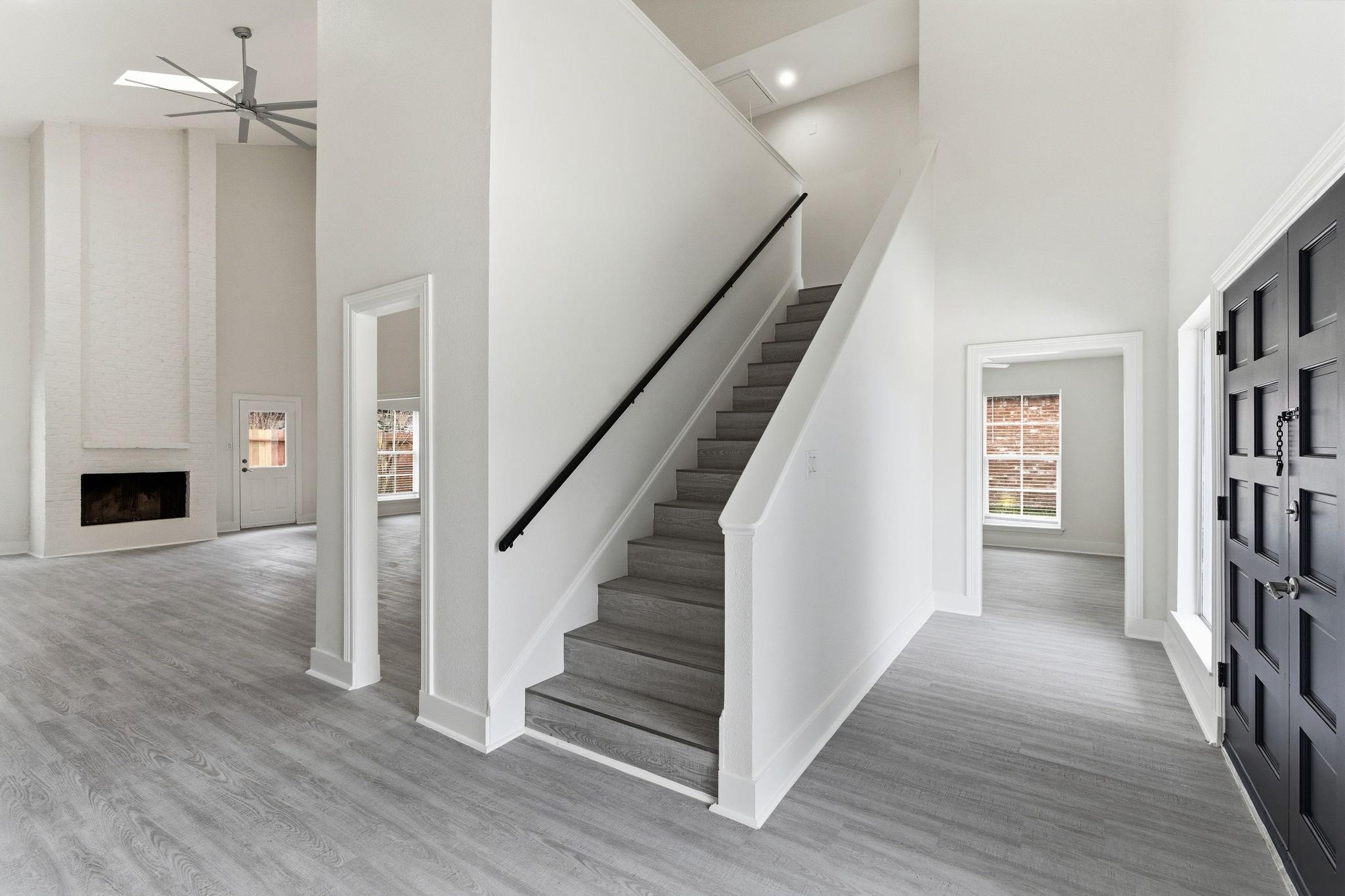 13811 Menasco Court