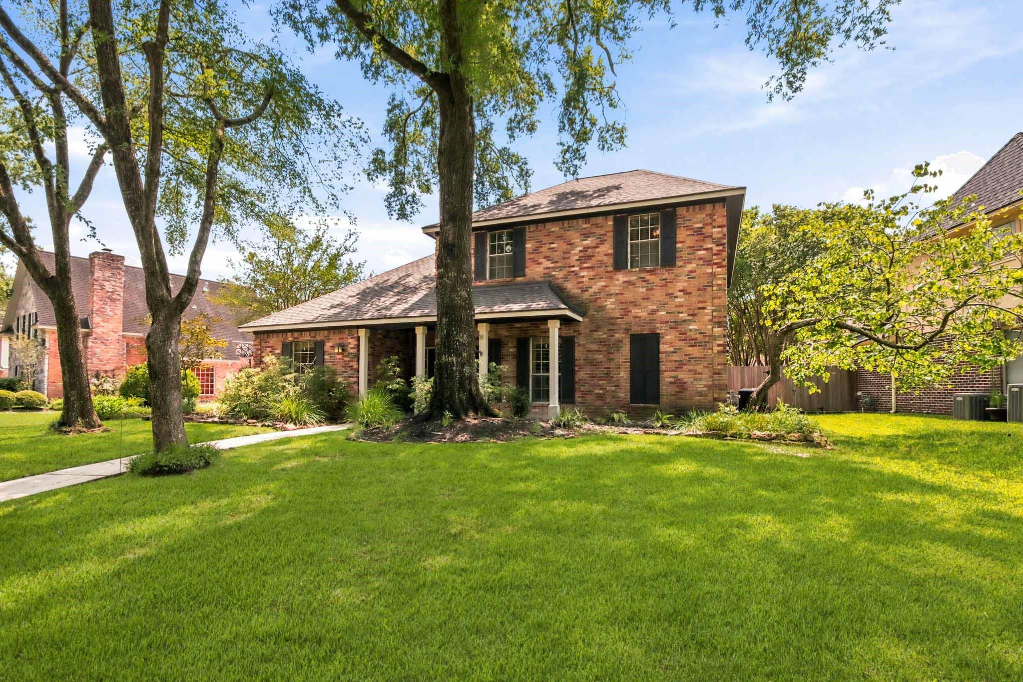 2723 Cedarville Drive