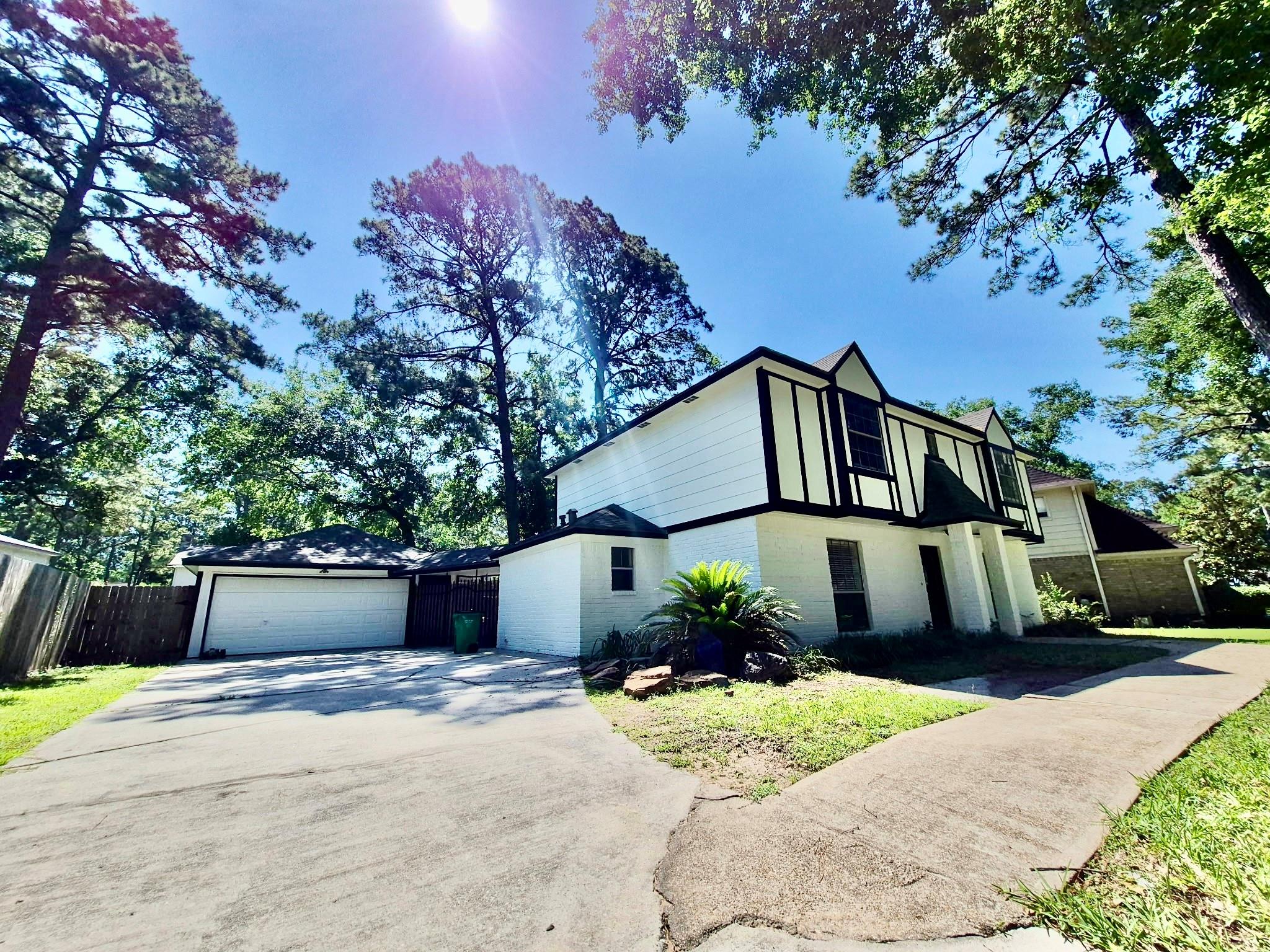 17518 Majestic Forest Drive