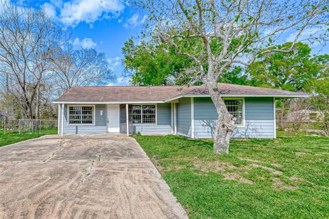 Property photo of 5315 bellfort court, houston, TX 77033