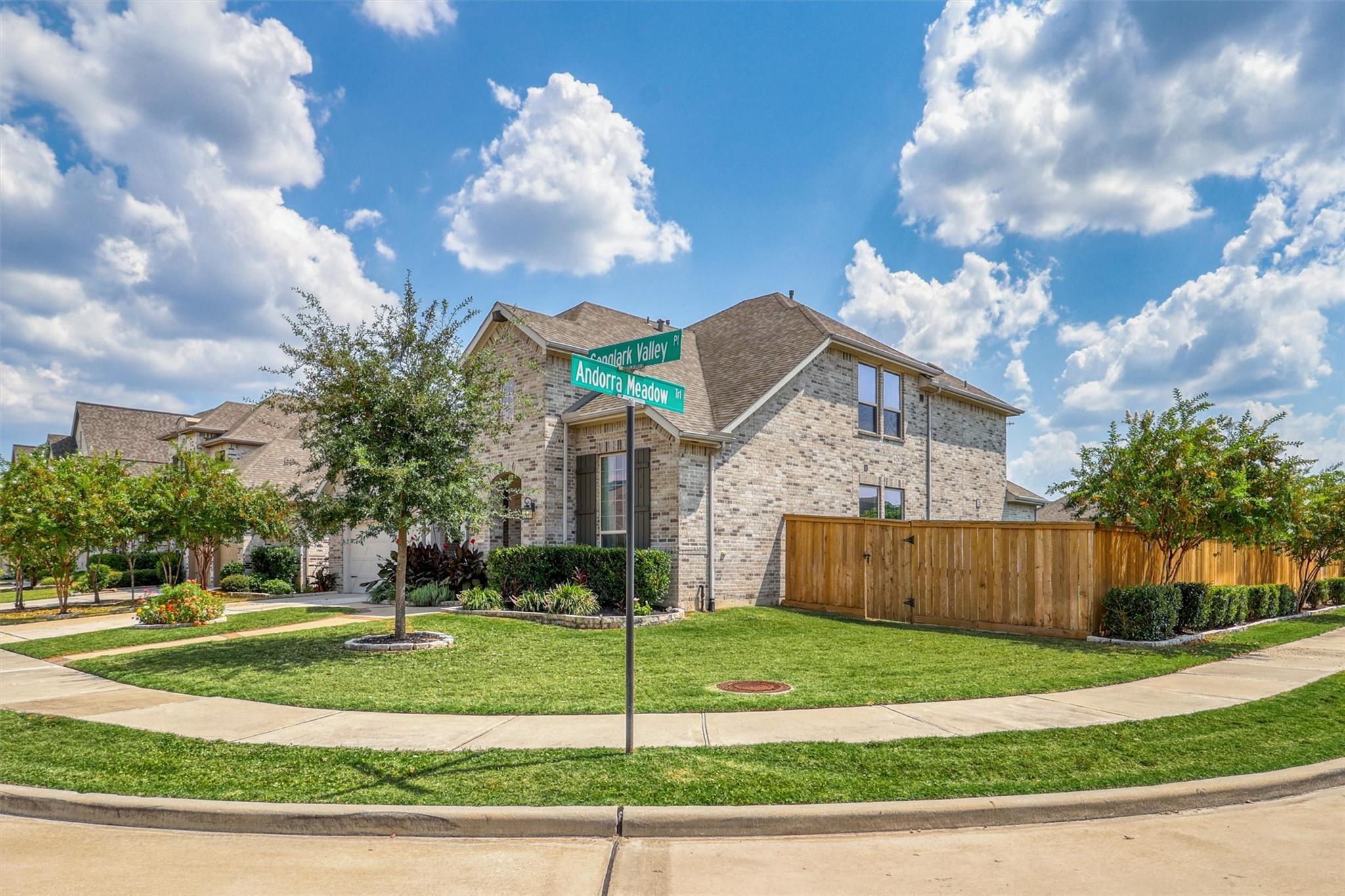 23915 Songlark Valley Place