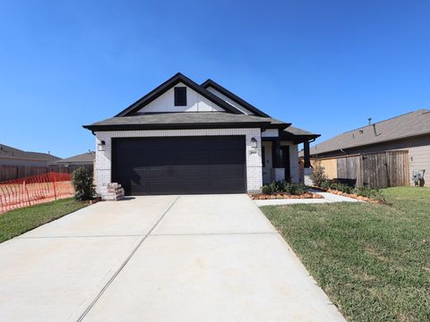 Photo of 543 Flower Reed Court, Magnolia, TX 77354 (MLS # 54901610)