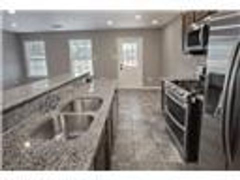 Tiny photo for 2518 Staples Street, Houston, TX 77026 (MLS # 4400303)