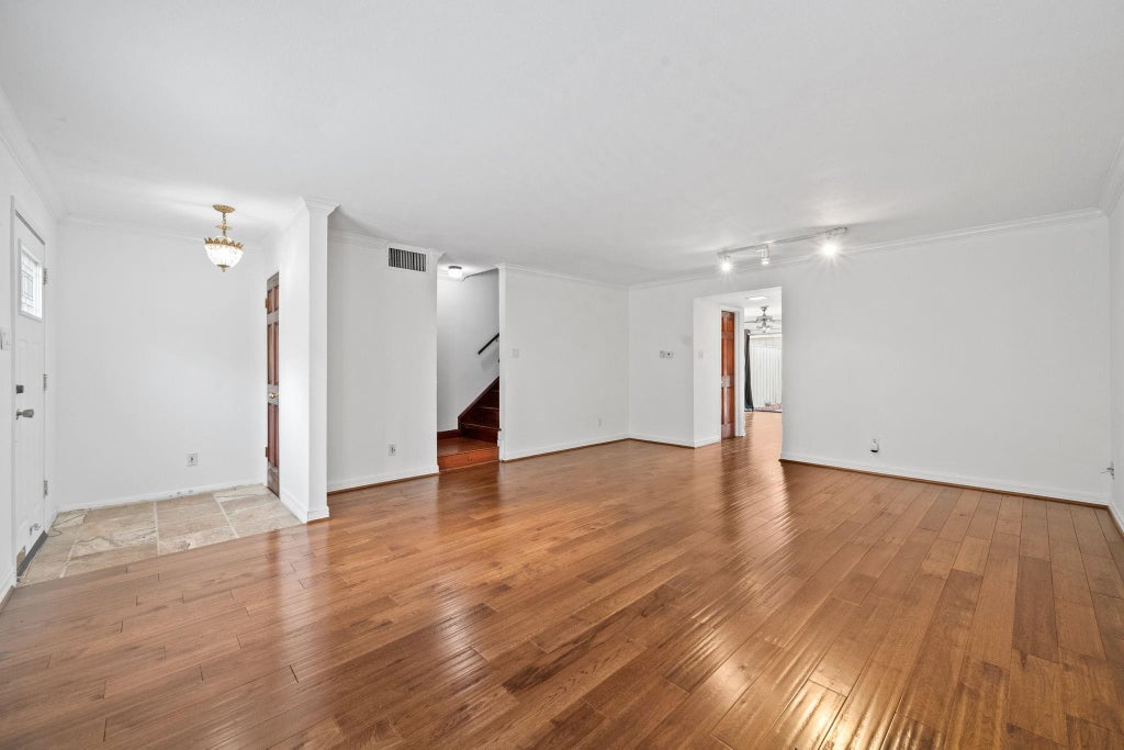 Photo of 5819 Valley Forge Drive #91, Houston, TX 77057 (MLS # 27303956)