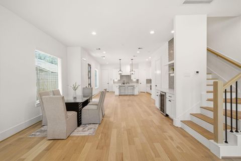 Tiny photo for 1430 Nashua Street, Houston, TX 77008 (MLS # 88928845)