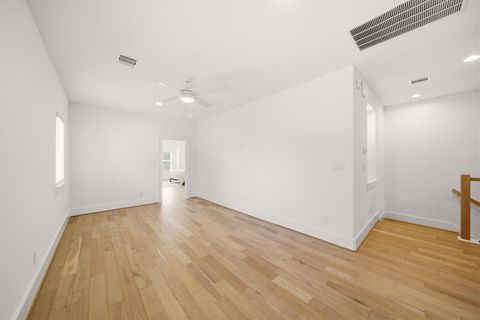 Tiny photo for 1430 Nashua Street, Houston, TX 77008 (MLS # 88928845)